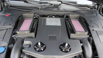 Mercedes-Benz - M